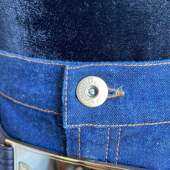 Dolce & Gabbana jean shirt. Size XS. - Picture 4 of 8